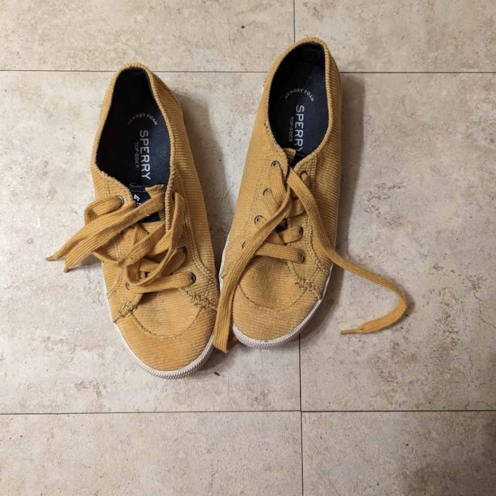 Sperry shoes
